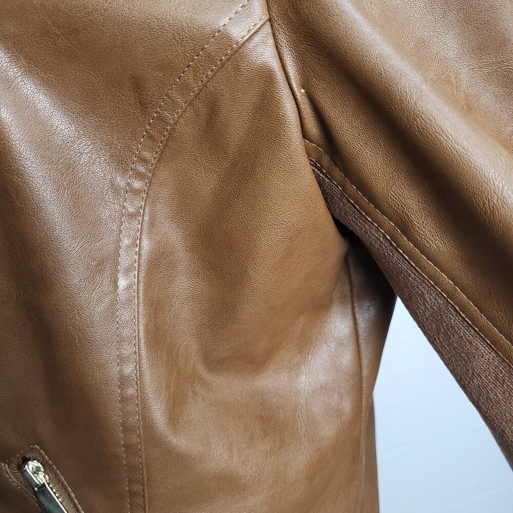 Chico's Size 1 (Reg. Med.) Tan Faux Leather Jacket Full Zip Lined Side Pockets - Picture 10 of 16